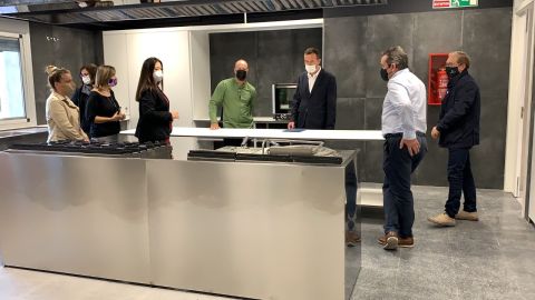 Visita a las obras de ampliación del IES Monserrat Roig de Elche. Visita a las obras de ampliación del IES Monserrat Roig de Elche.