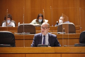 Educación destinará 49 millones a la contratación de más profesores Educación destinará 49 millones a la contratación de más profesores