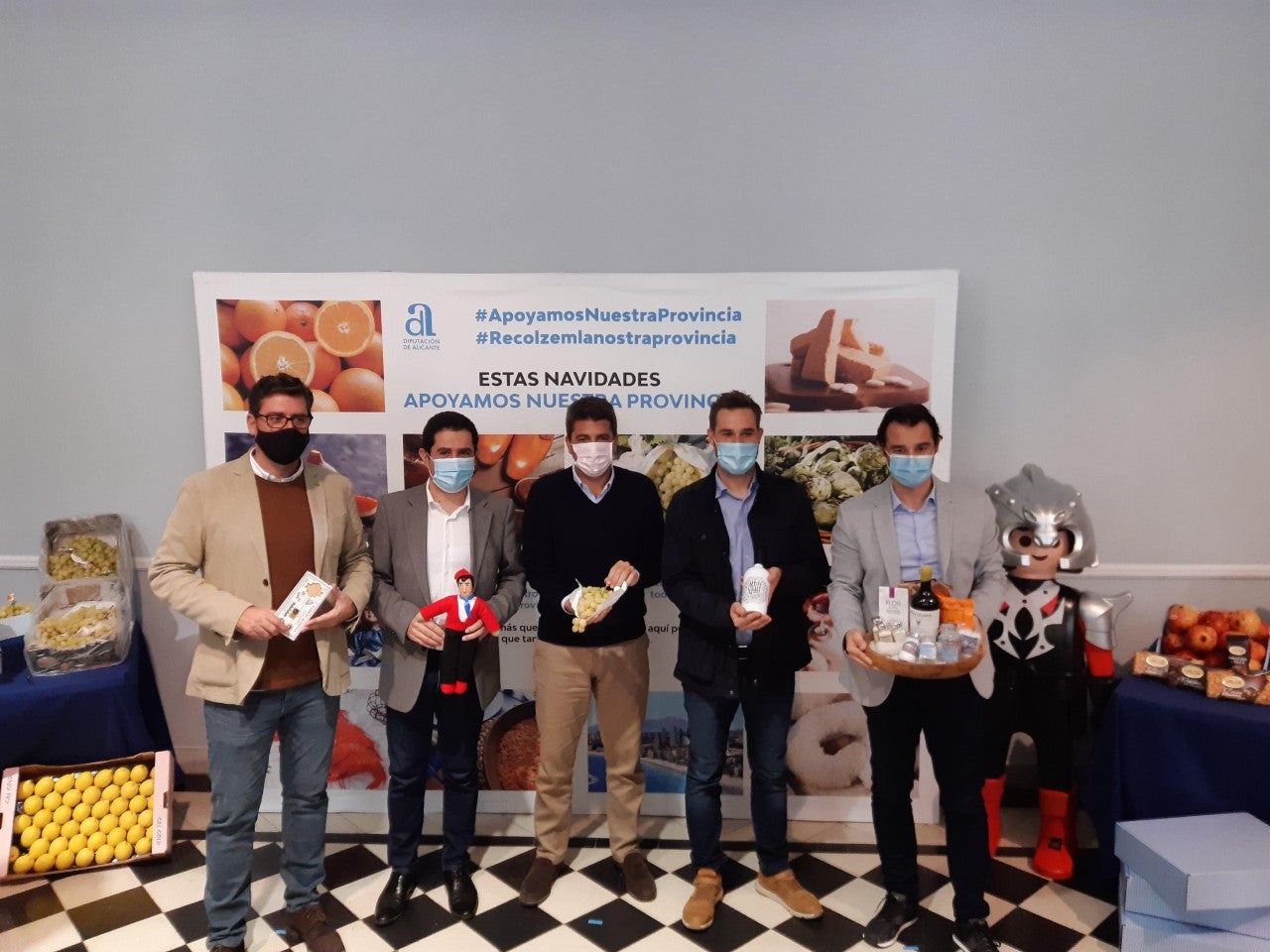 La Diputación de Alicante promociona y estimula el consumo de los productos autóctonos entre los alicantinos La Diputación de Alicante promociona y estimula el consumo de los productos autóctonos entre los alicantinos