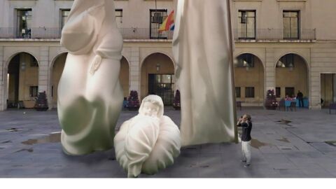 Recreaci&oacute;n del Bel&eacute;n Gigante en la plaza del Ayuntamiento 