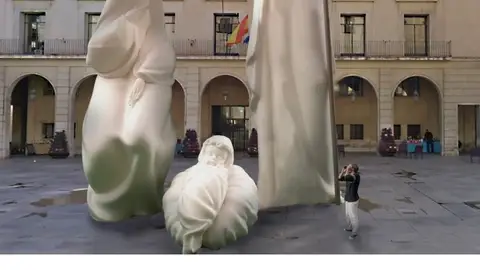 Recreación del Belén Gigante en la plaza del Ayuntamiento Recreación del Belén Gigante en la plaza del Ayuntamiento