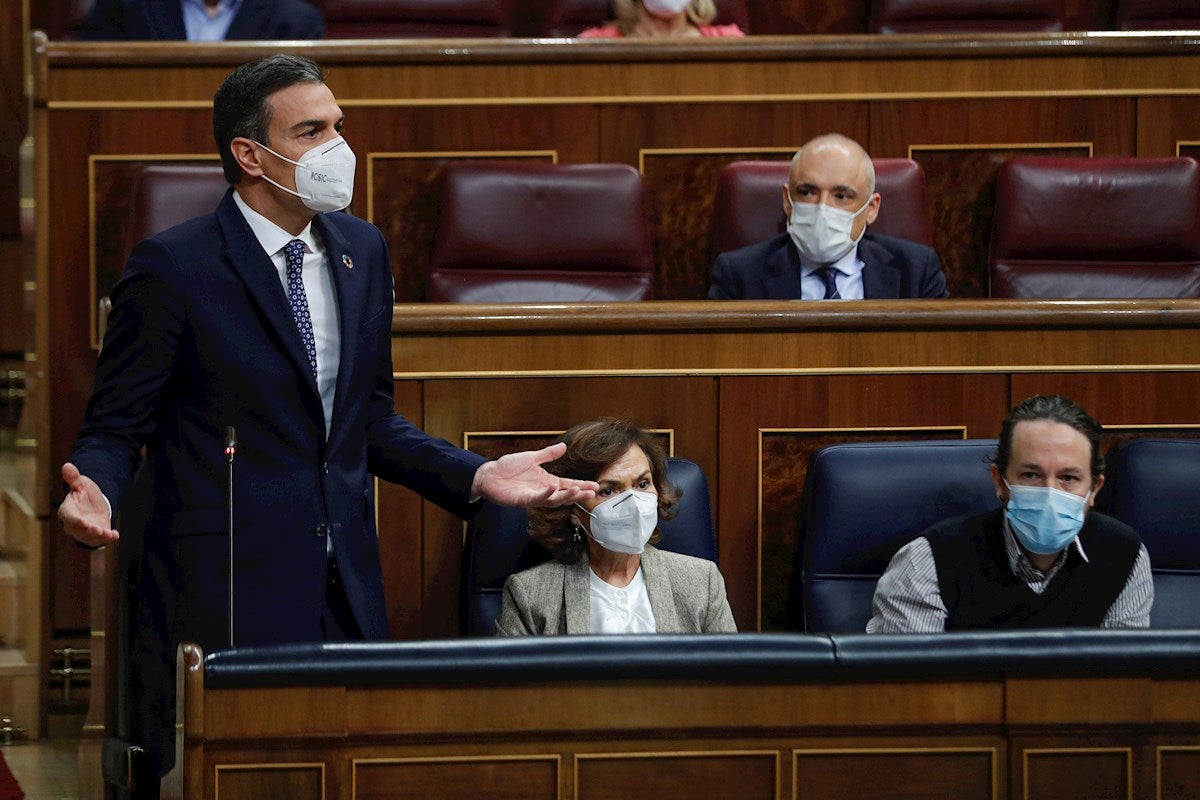 Sánchez defiende la necesidad de tener unos Presupuestos, pero omite mencionar el acuerdo con Bildu Sánchez defiende la necesidad de tener unos Presupuestos, pero omite mencionar el acuerdo con Bildu