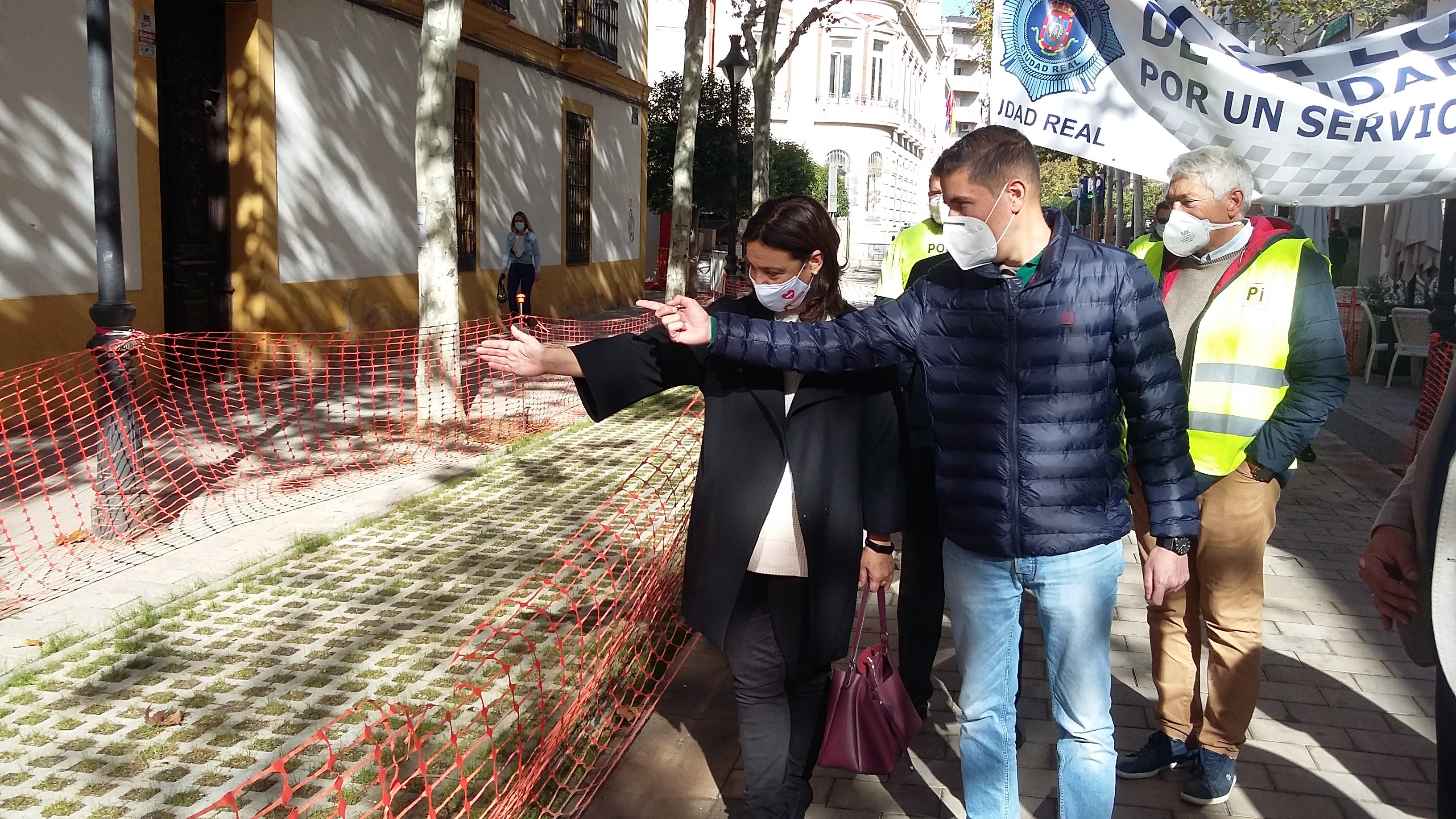 Las obras de peatonalización de Toledo, Calatrava, Feria y Caballeros finalizarán en enero Las obras de peatonalización de Toledo, Calatrava, Feria y Caballeros finalizarán en enero