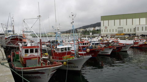 Pesqueros puerto de Burela
