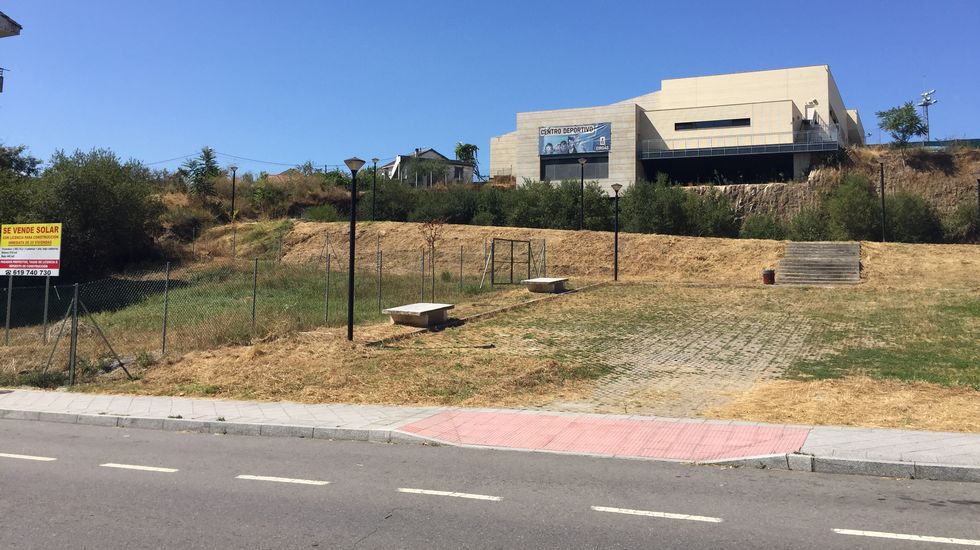 O Psoe insta a Xunta a que fixe un calendario para iniciar as obras do centro de saúde do Vinteún O Psoe insta a Xunta a que fixe un calendario para iniciar as obras do centro de saúde do Vinteún