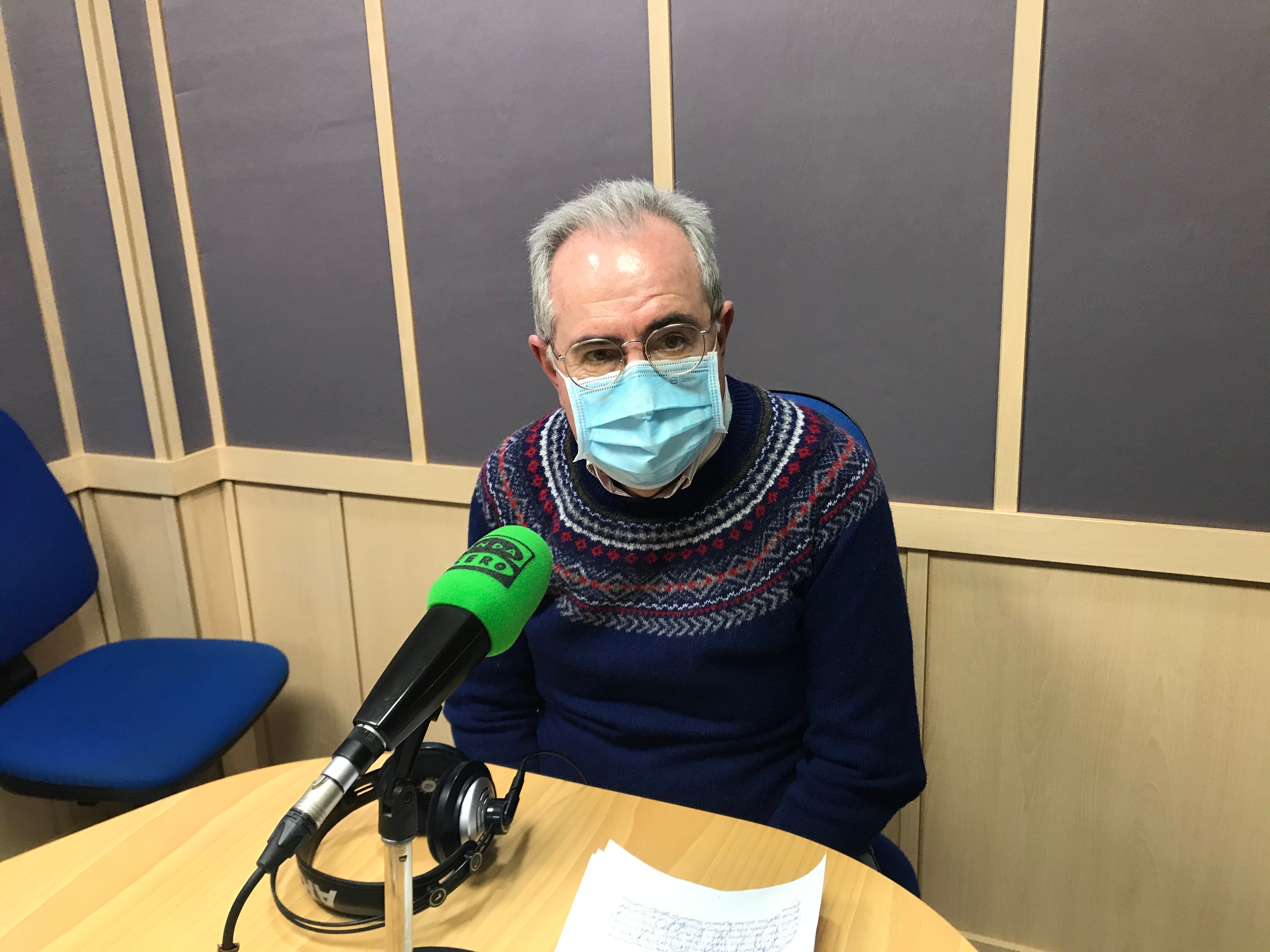 Francisco Ruiz: "La iluminación de Motril llega tarde y mal planificada" Francisco Ruiz: "La iluminación de Motril llega tarde y mal planificada"