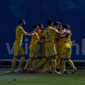 El Málaga celebra un gol
