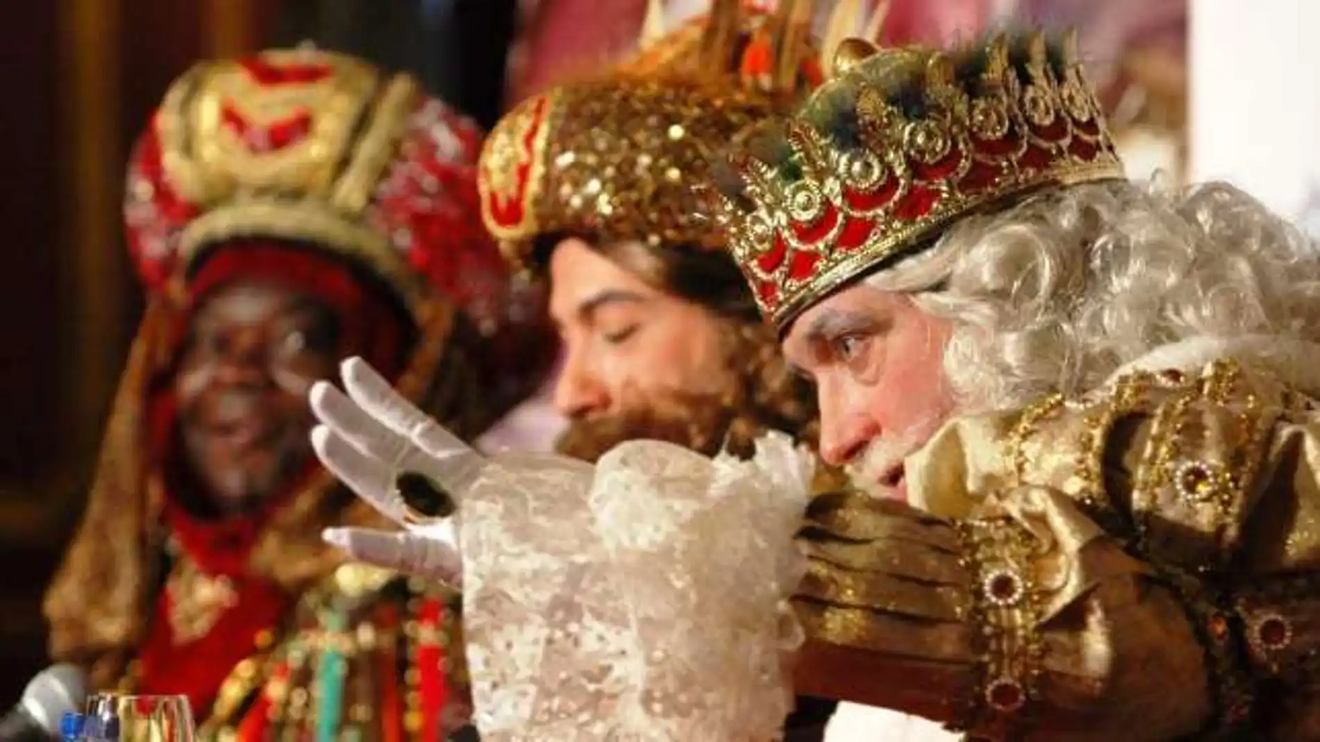 Denuncian la supuesta reventa de entradas para asistir a la cabalgata de Reyes Magos de Colmenar Viejo
