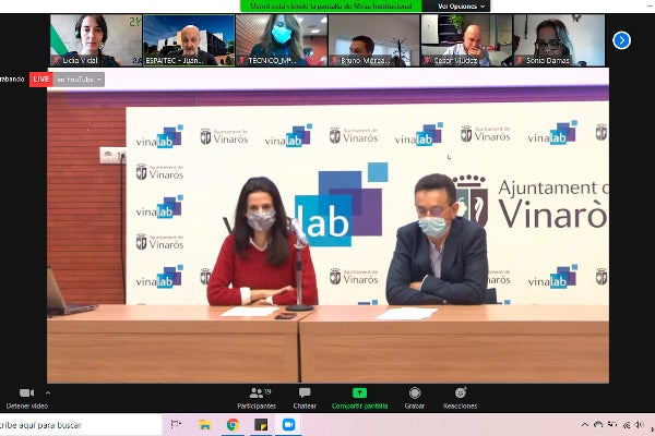 Empresas de Vinaròs y grupos de investigación de la UJI se reúnen en la II Jornada de Innovación UJI–Empresas para abordar los retos en I+D+i Empresas de Vinaròs y grupos de investigación de la UJI se reúnen en la II Jornada de Innovación UJI–Empresas para abordar los retos en I+D+i