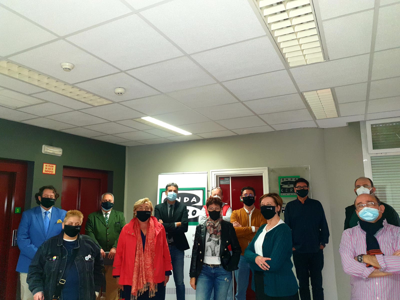 Compartiendo entrevistas, reportajes, campañas... Compartiendo entrevistas, reportajes, campañas...