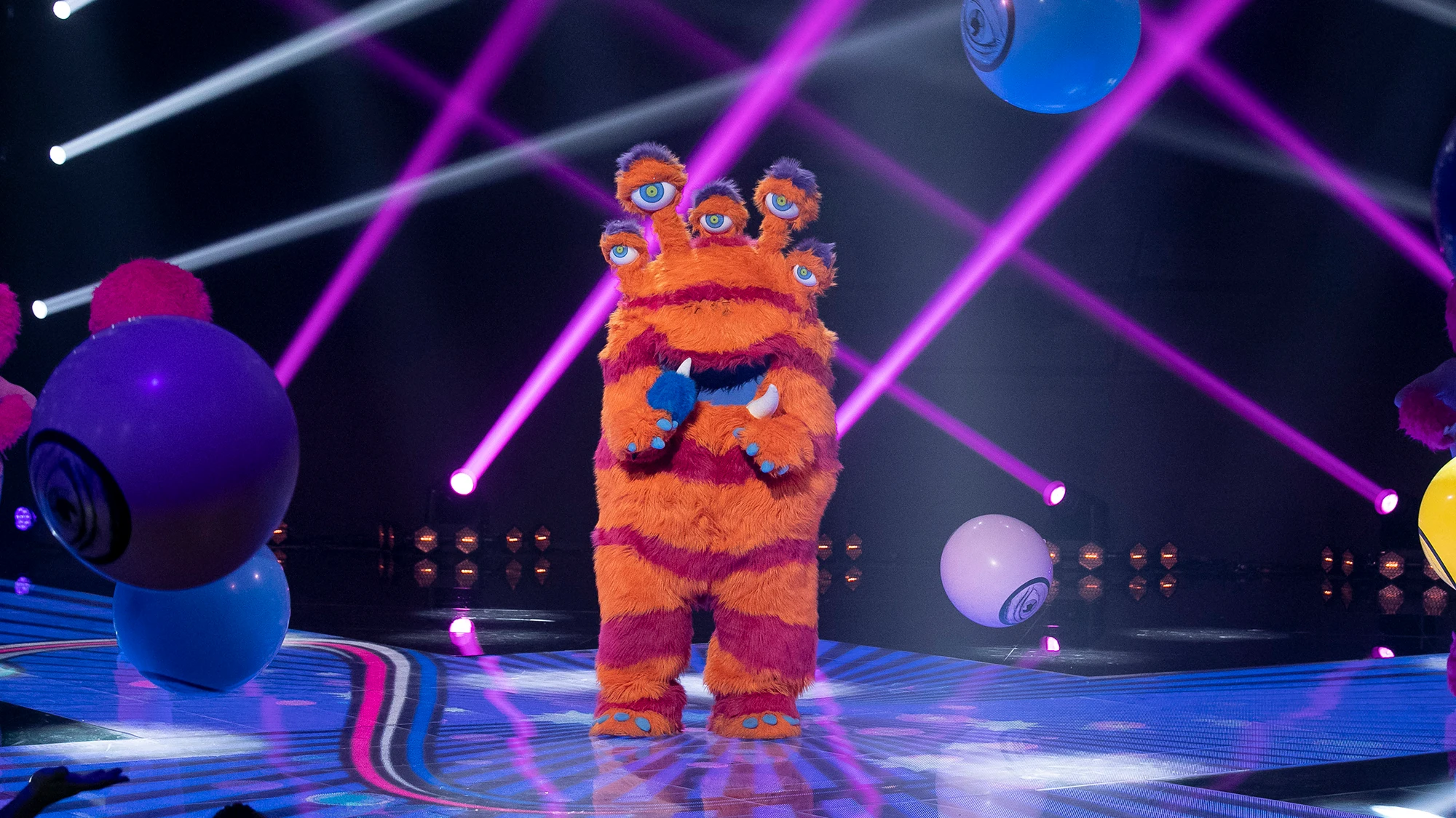 El Monstruo hace vibrar el plató de ‘Mask Singer’ con ‘Relax’ de Mika El Monstruo hace vibrar el plató de ‘Mask Singer’ con ‘Relax’ de Mika