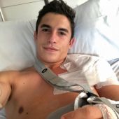 Marc Márquez, operado por tercera vez de su brazo derecho en una intervención de 11 horas