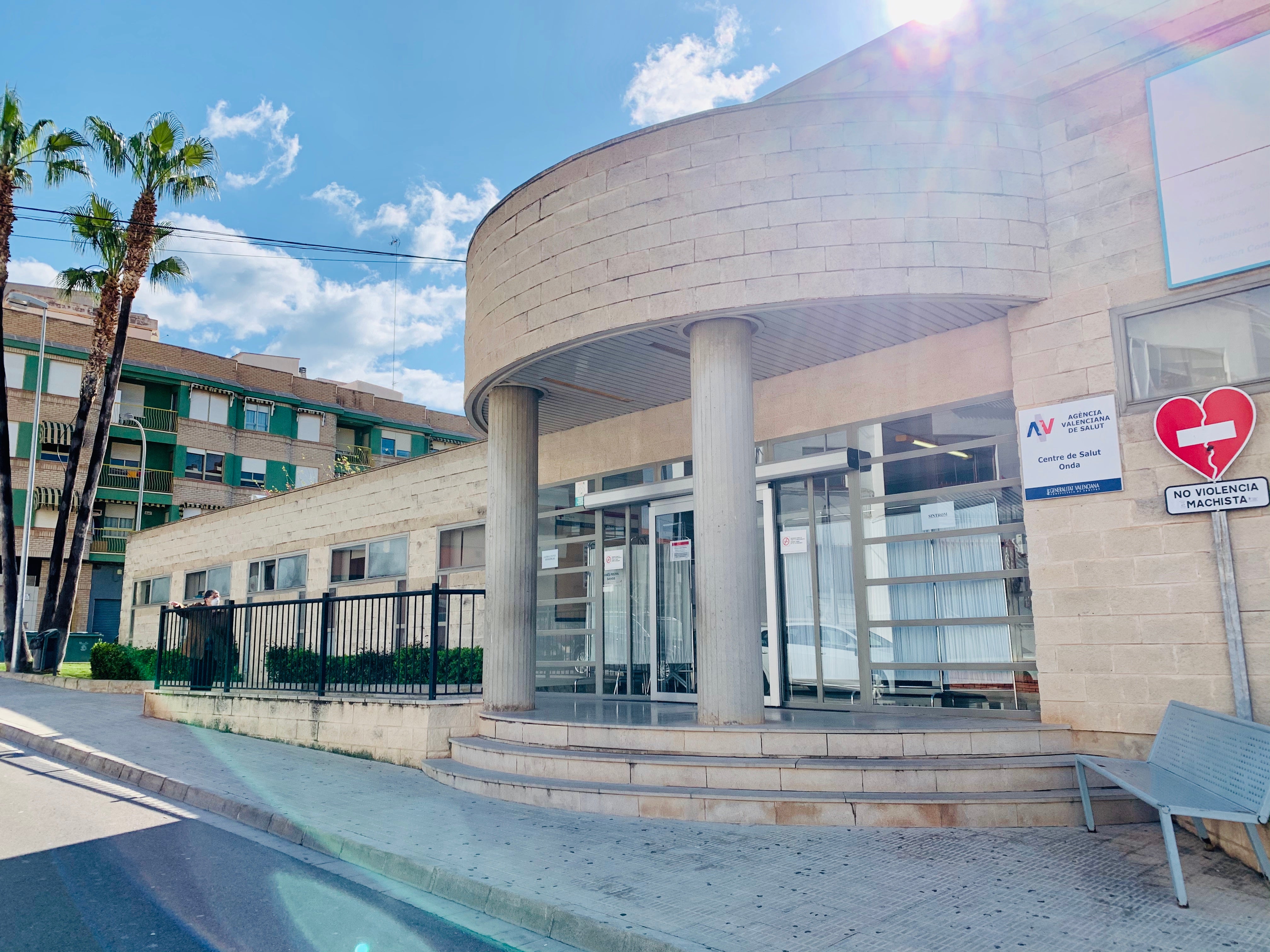 Onda exige a la Generalitat más recursos contra el caos en atención primaria y especialidades Onda exige a la Generalitat más recursos contra el caos en atención primaria y especialidades
