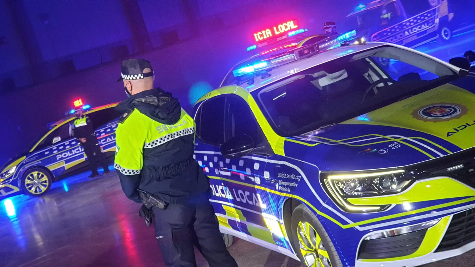Presentación en Fibes de los nuevos vehículos de la Policía Local