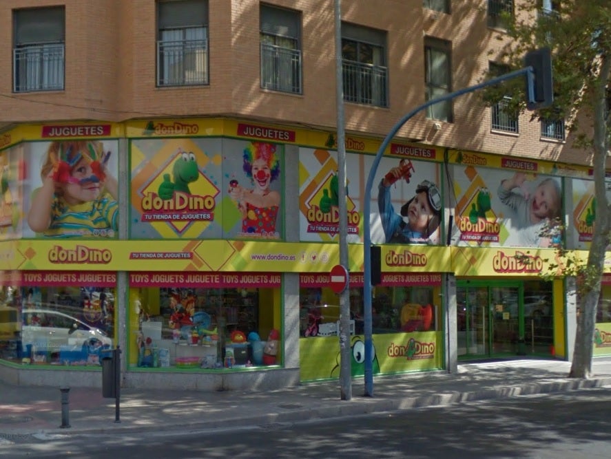 Los consumidores valencianos gastarán menos esta Navidad debido a la incertidumbre generada por la Covid-19 Los consumidores valencianos gastarán menos esta Navidad debido a la incertidumbre generada por la Covid-19