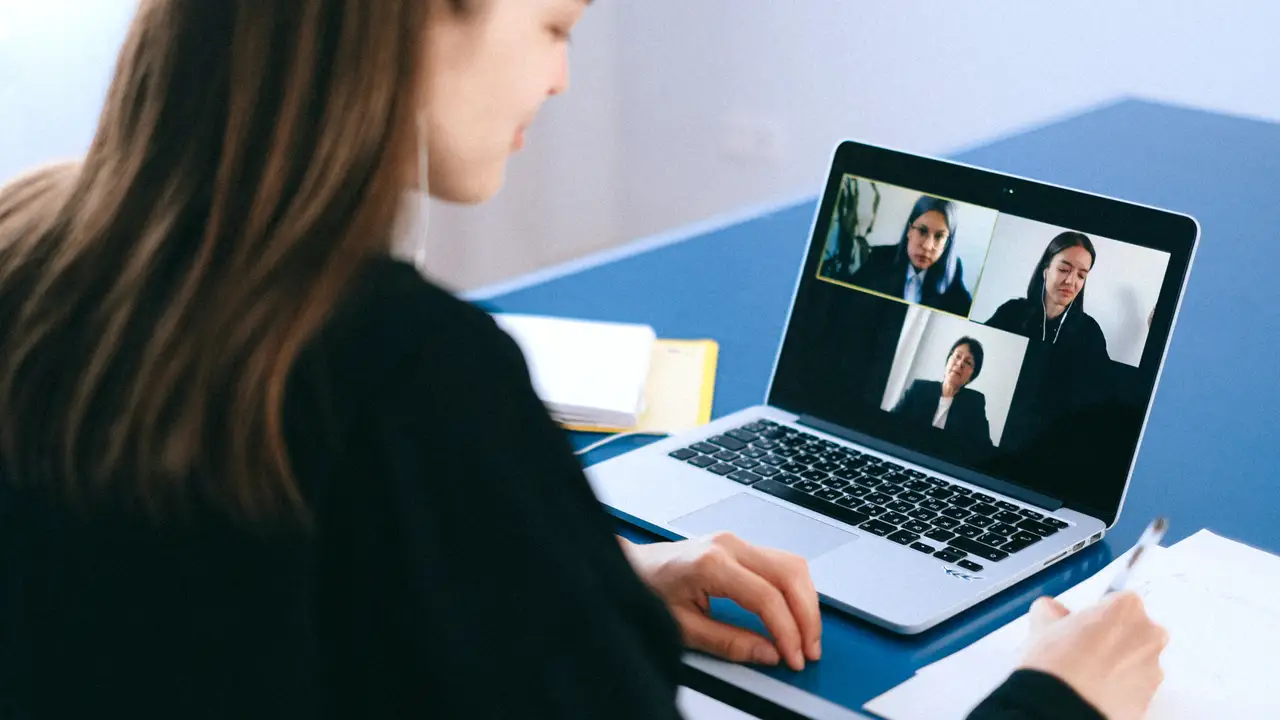 Videoconferencia en el trabajo Videoconferencia en el trabajo