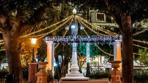 Las Navidades en la Vega Baja, con encendido de luces, sin actos multitudinarios, y con mucha actividad solidaria Navidad