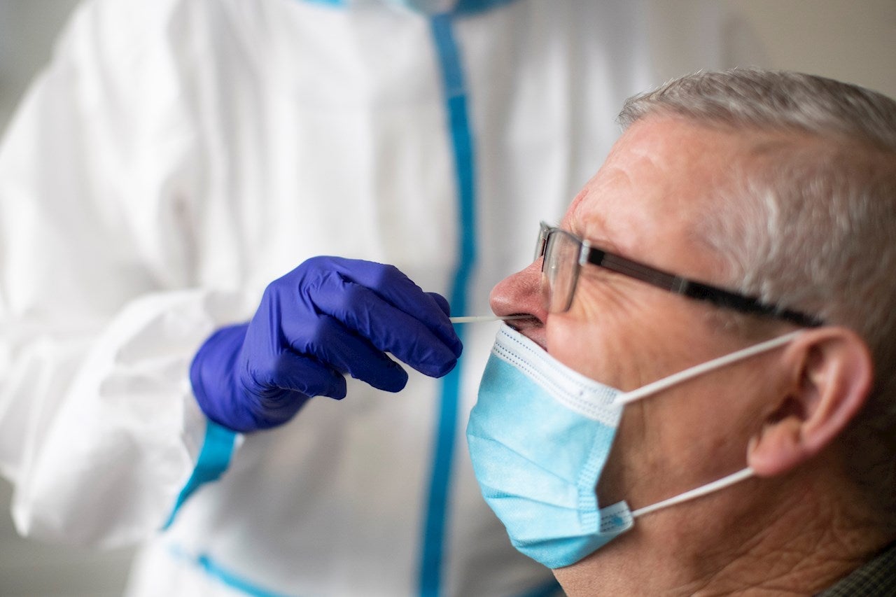 Experto en análisis de datos sanitarios prevé colapso del sistema si sigue el mismo nivel de contagios en Baleares Experto en análisis de datos sanitarios prevé colapso del sistema si sigue el mismo nivel de contagios en Baleares