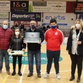 Homenaje del Racing de Alcázar a los fallecidos por coronavirus