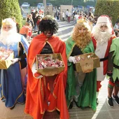 Papá Noel e os Reis Magos achegaranse aos colexios da cidade Papá Noel e os Reis Magos achegaranse aos colexios da cidade