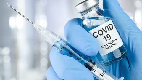 Vacunaci&oacute;n contra la Covid