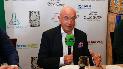 Lorenzo Serra Ferrer, en un programa de Onda Cero Sevilla.