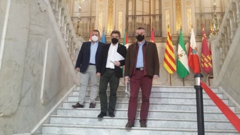 Carlos Martín de la Leona, Leopoldo Sierra y Adrián Fernández en la Diputación de Ciudad Real Carlos Martín de la Leona, Leopoldo Sierra y Adrián Fernández en la Diputación de Ciudad Real