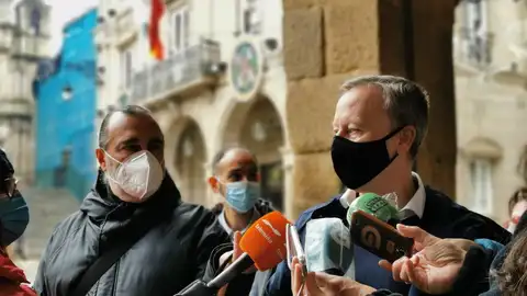 O Psoe fai un chamamento á moción de censura ante a "esperpéntica" situación do "microgoberno" Rafa Villarino