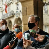 O Psoe fai un chamamento á moción de censura ante a "esperpéntica" situación do "microgoberno" O Psoe fai un chamamento á moción de censura ante a "esperpéntica" situación do "microgoberno"