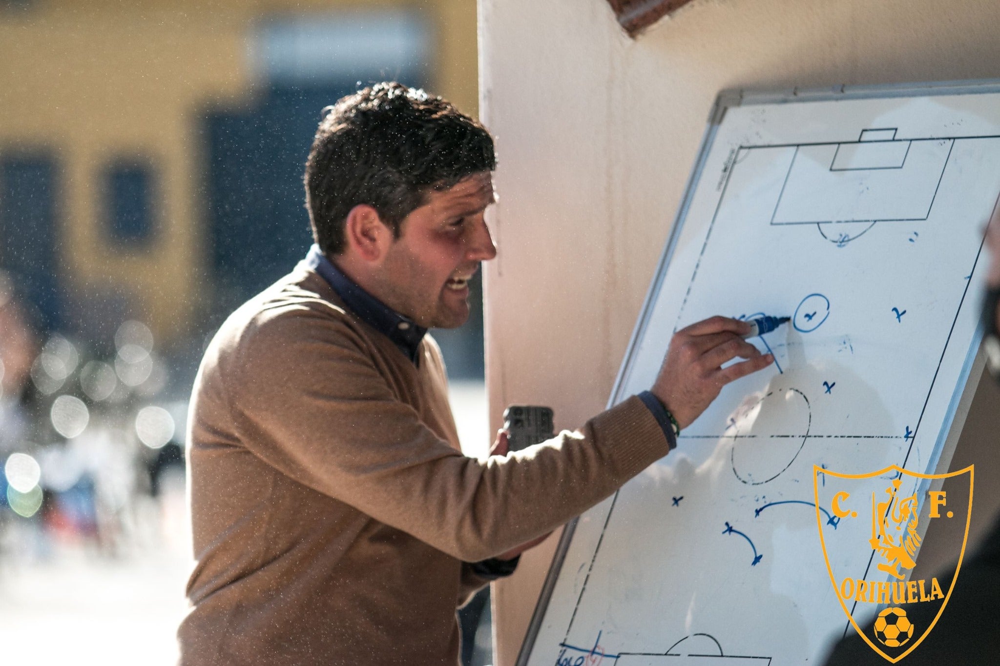 Gerard Albadalejo: "El Villarreal B es un gradioso equipo que cuenta con uno de los mejores entrenadores de la categoría" Gerard Albadalejo: "El Villarreal B es un gradioso equipo que cuenta con uno de los mejores entrenadores de la categoría"