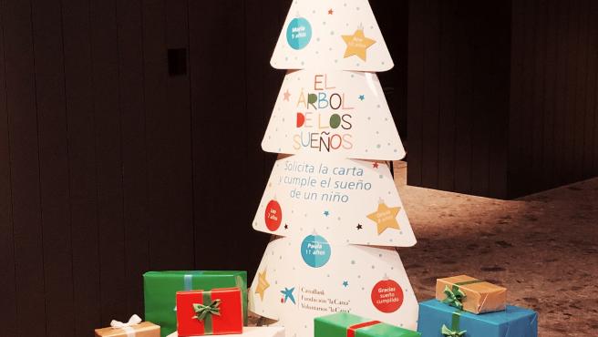 Un árbol para cumplir sueños Un árbol para cumplir sueños