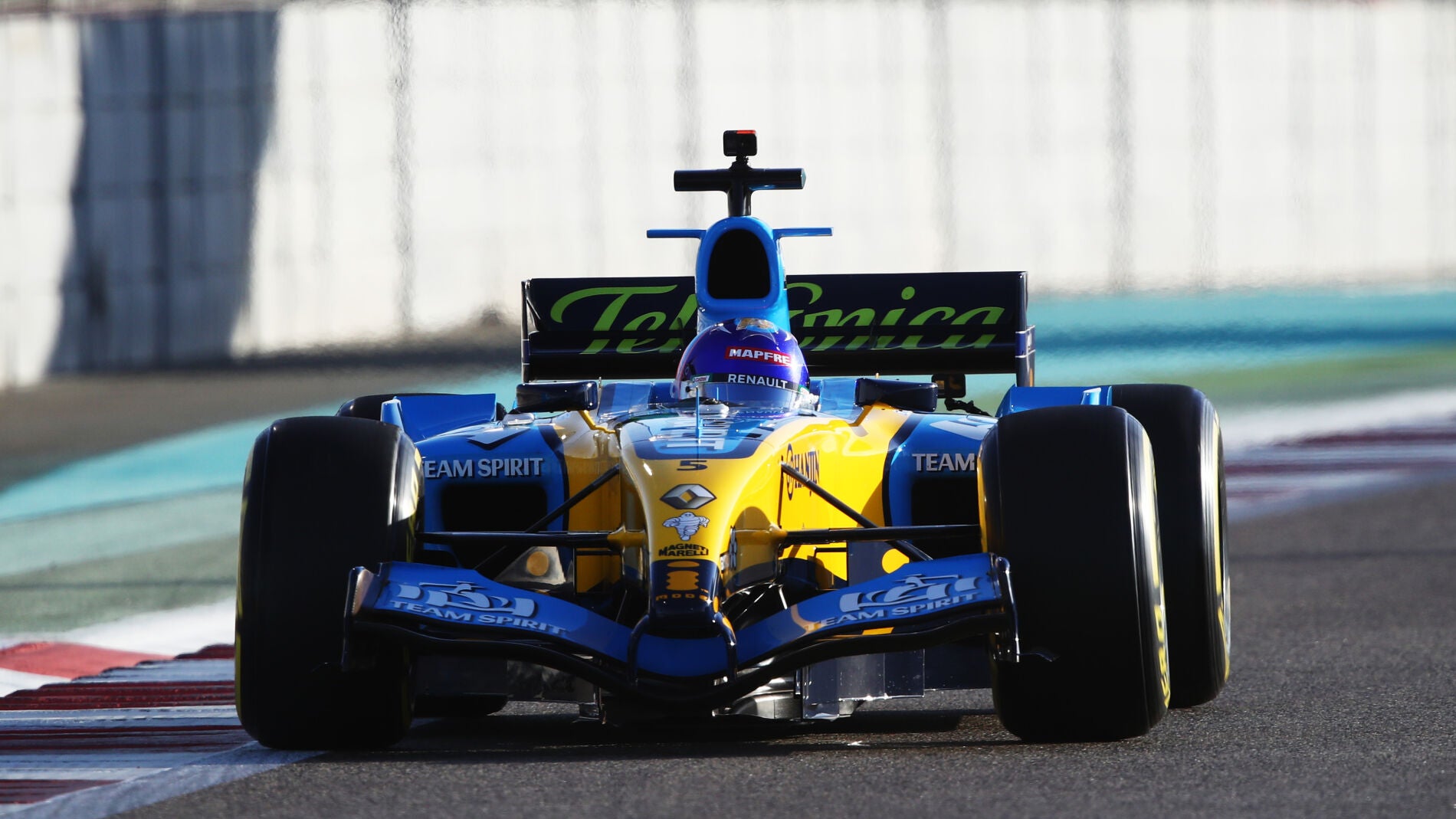 2005.- Fernando Alonso. Renault R25. 1:18 – La historia de la Formula 1