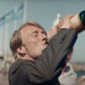 Fotograma de la película 'Another round', del director danés Thomas Vinterberg