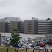 El Hospital Marqués de Valdecilla, donde el bebé continúa en observación 