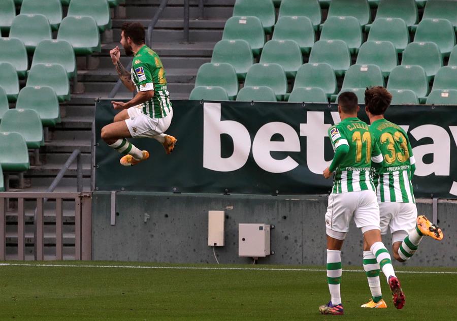 Goles Betis 1-1 Villarreal: El Villarreal pierde la tercera plaza y el Betis no despeja dudas Goles Betis 1-1 Villarreal: El Villarreal pierde la tercera plaza y el Betis no despeja dudas