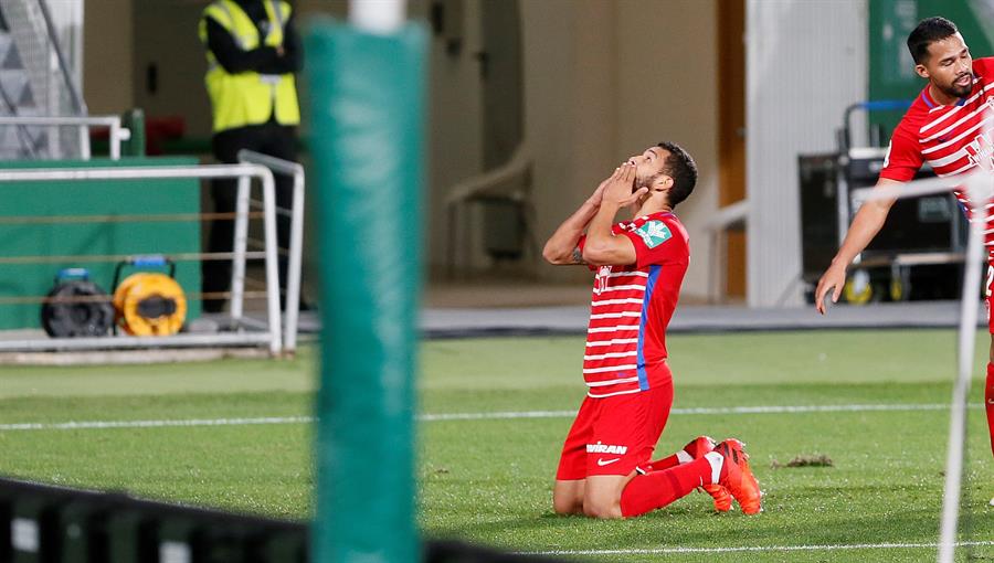 Goles Elche 0-1 Granada: El Granada quiebra su racha adversa y prolonga la del Elche Goles Elche 0-1 Granada: El Granada quiebra su racha adversa y prolonga la del Elche
