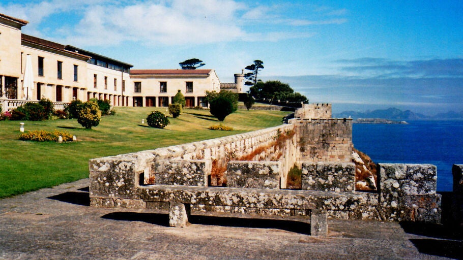 Paradores con vistas al mar