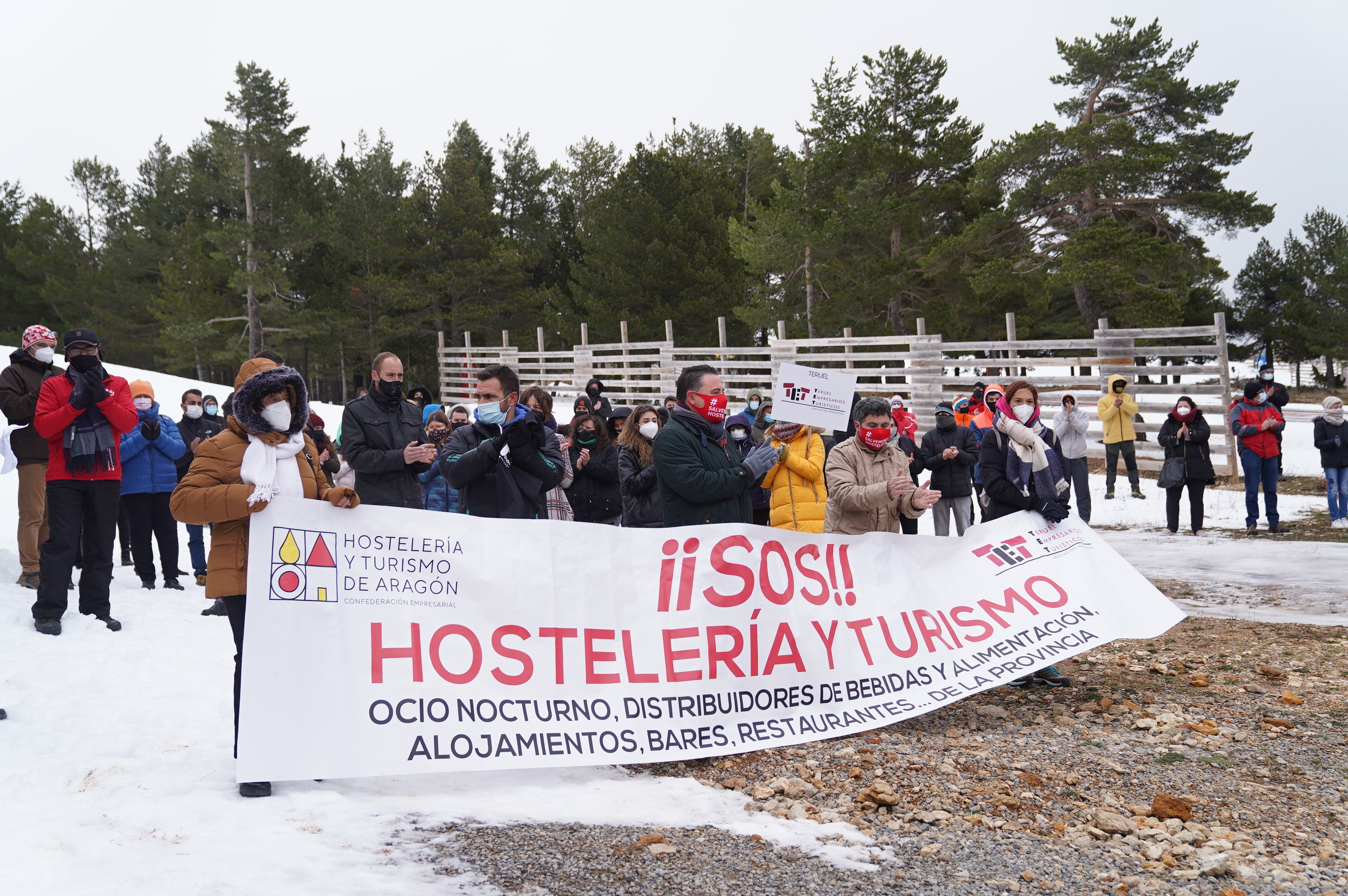 Los profesionales del sector de la nieve lanzan un #SOSNieve Los profesionales del sector de la nieve lanzan un #SOSNieve