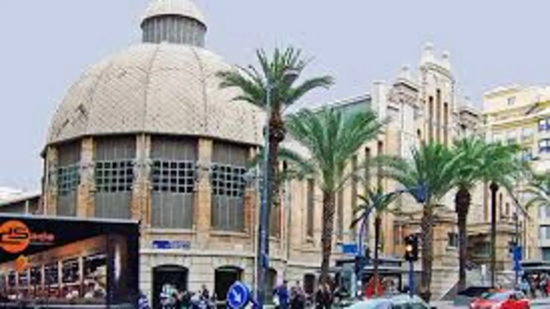 Mercado Central de Alicante en la Avenida de Alfonso X "el Sabio"