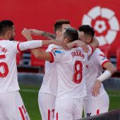 Los jugadores del Sevilla celebrando un gol