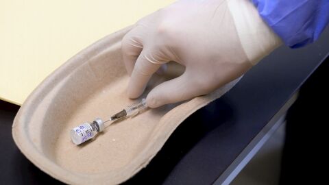 Vacuna del coronavirus. Retraso de la vacunaci&oacute;n en Madrid. Antonio Zapatero, viceconsejero de Salud de la Comunidad de Madrid, explica las razones