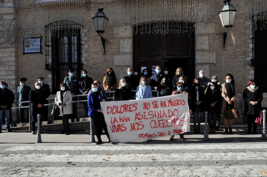 Imputan los delitos de asesinato y maltrato al hombre acusado de matar a su pareja en Villarrubia Imputan los delitos de asesinato y maltrato al hombre acusado de matar a su pareja en Villarrubia