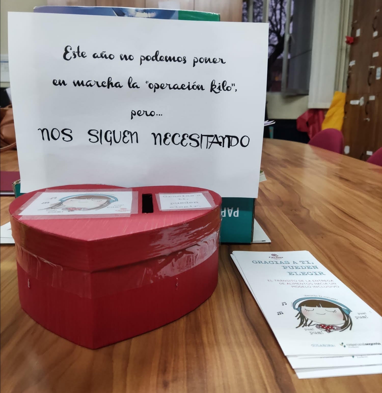 Campaña de concienciación por el voluntariado en el IES María Moliner Campaña de concienciación por el voluntariado en el IES María Moliner