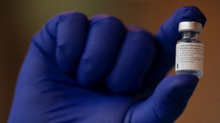 La &uacute;ltima hora del coronavirus en Espa&ntilde;a, campa&ntilde;a de vacunaci&oacute;n y medidas para Nochevieja