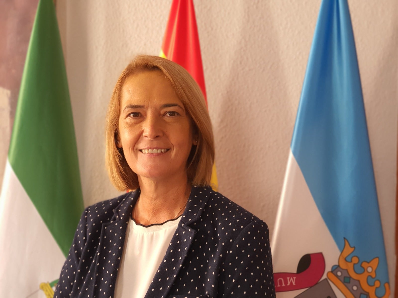 Luisa María García Chamorro: "Motril sigue siendo una ciudad apetecible para los inversores. Nuestra prioridad es el bienestar de los motrileños y la creación de empleo en 2021" Luisa María García Chamorro: "Motril sigue siendo una ciudad apetecible para los inversores. Nuestra prioridad es el bienestar de los motrileños y la creación de empleo en 2021"