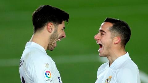 Asensio y Lucas celebran un gol del Real Madrid