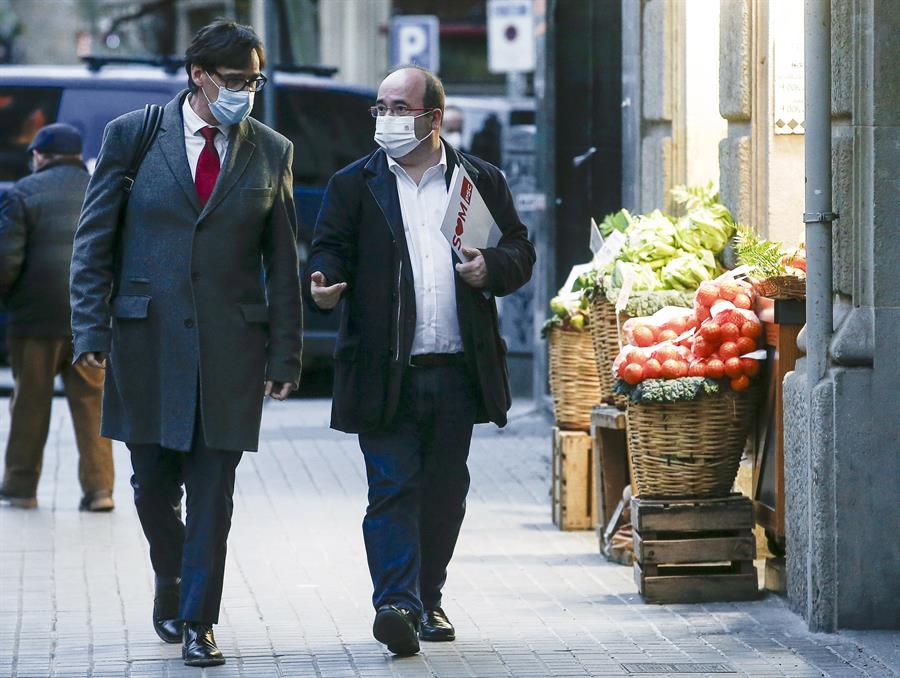 Tertulia: ¿Es idónea la candidatura de Illa en las elecciones de Cataluña Tertulia: ¿Es idónea la candidatura de Illa en las elecciones de Cataluña