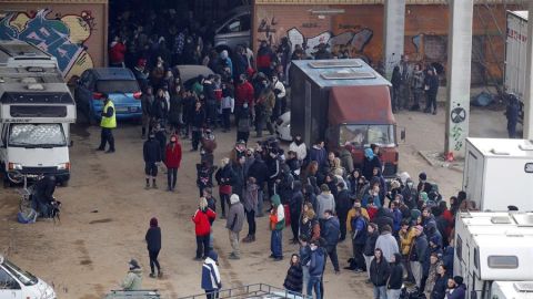 Dos detenidos y cinco investigados por organizar la 'rave' ilegal de Llinars del Vall&egrave;s (Barcelona)