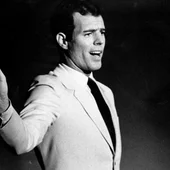 Julio Iglesias | C1: Vuela alto Julio Iglesias | C1: Vuela alto