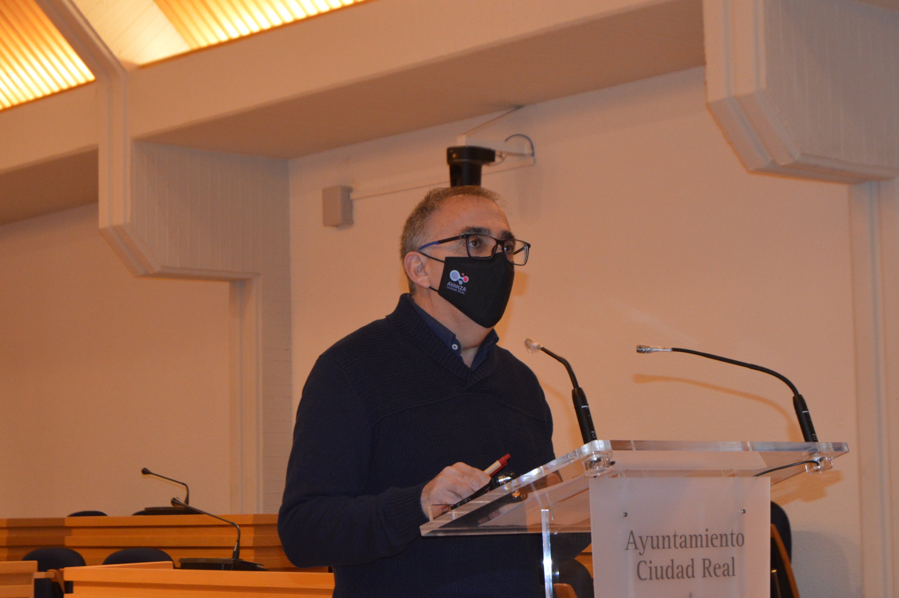 Buscando Empleo Buscando Empleo